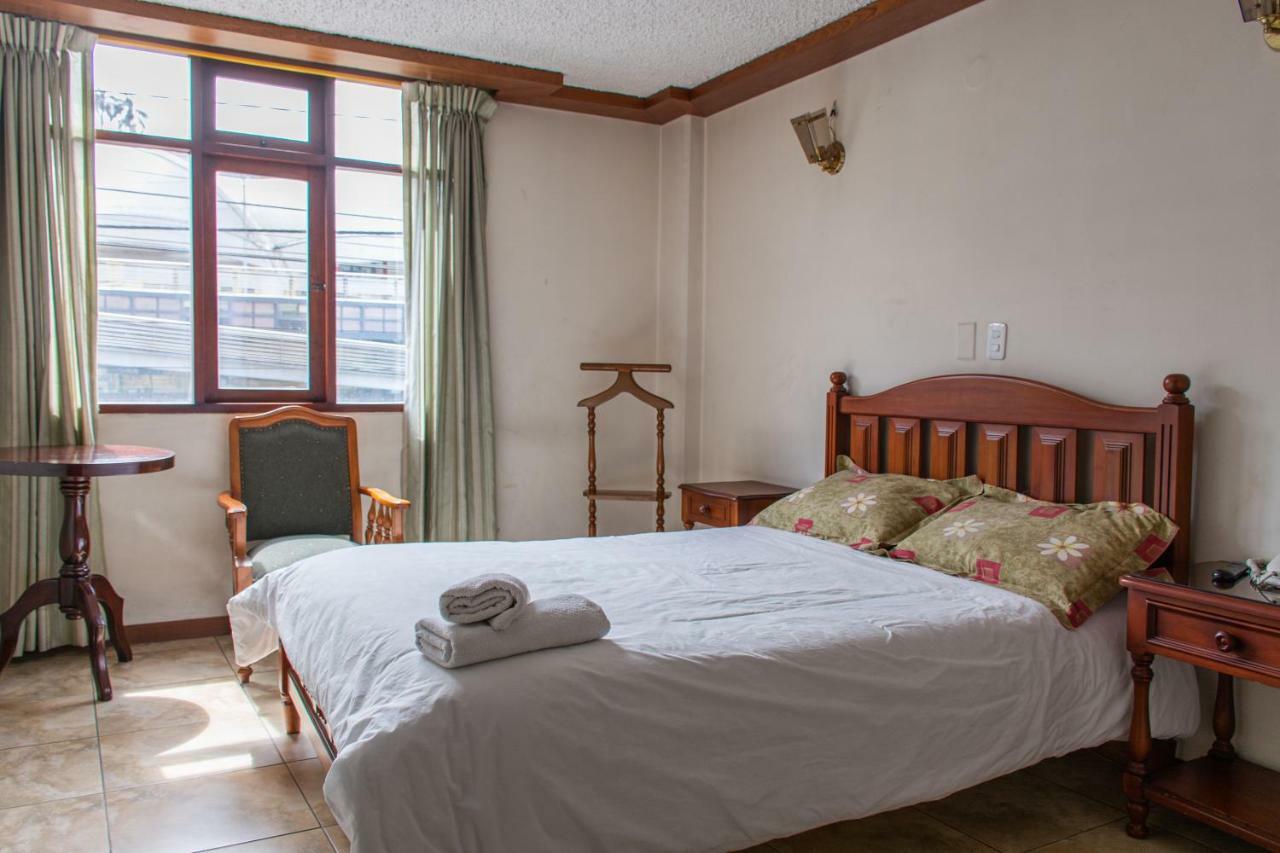 Hotel Cumanda Alfaro 외부 사진