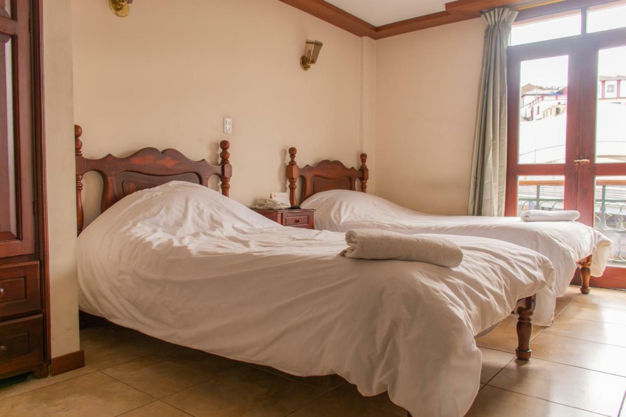 Hotel Cumanda Alfaro 외부 사진