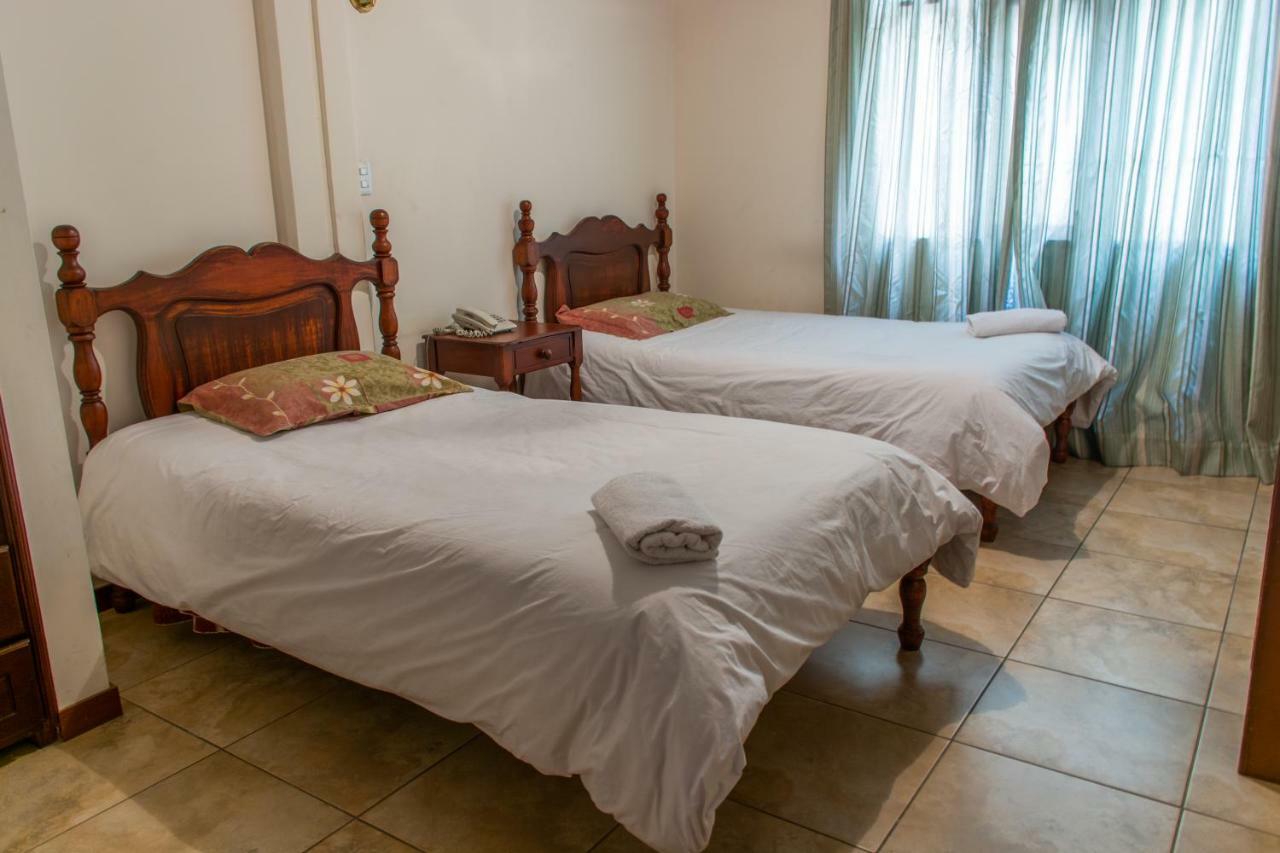 Hotel Cumanda Alfaro 외부 사진