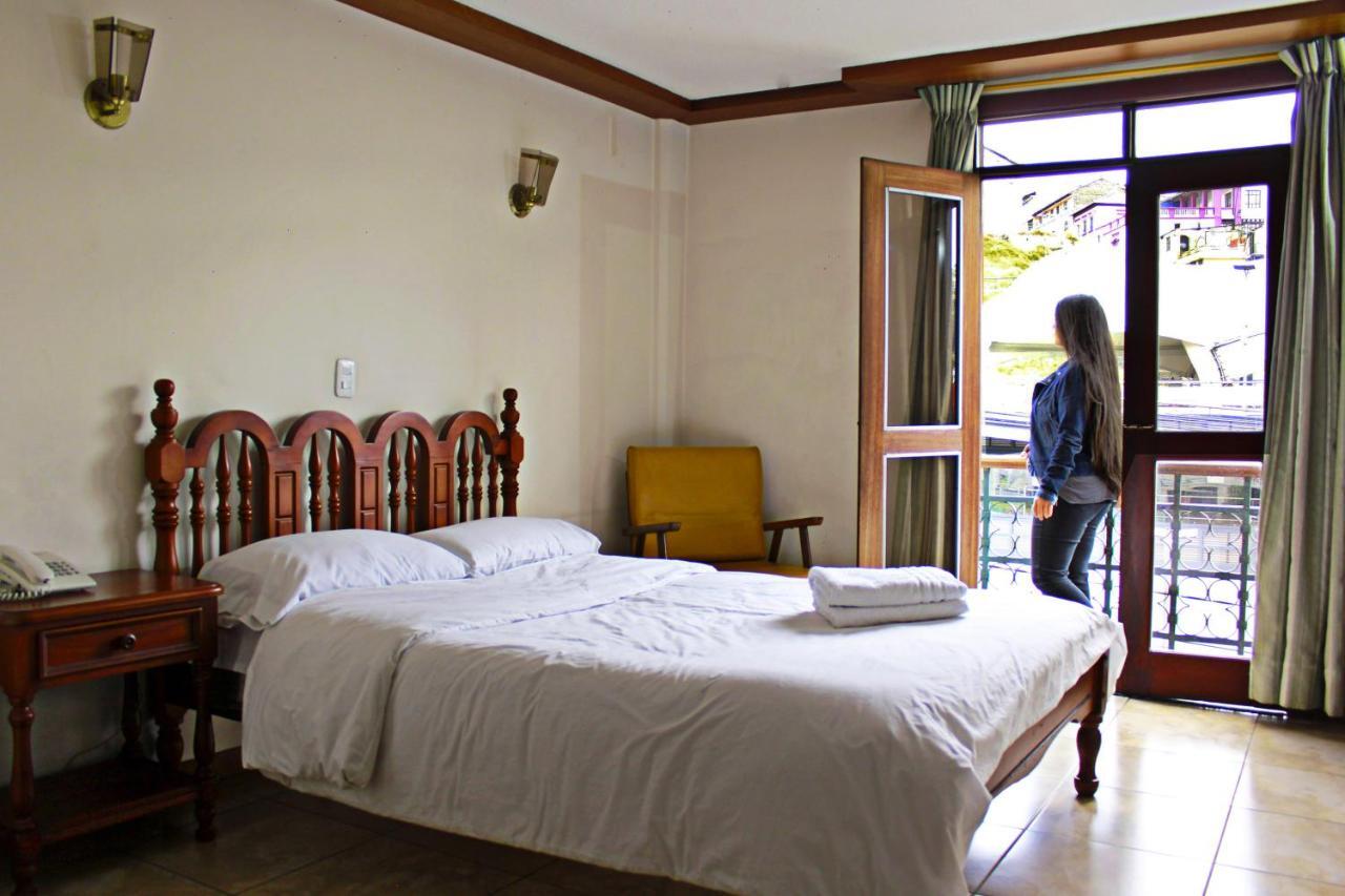 Hotel Cumanda Alfaro 외부 사진
