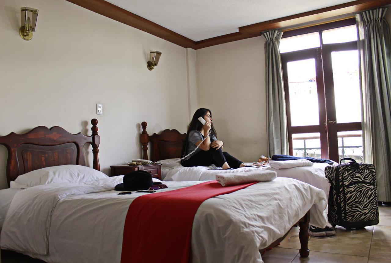 Hotel Cumanda Alfaro 외부 사진